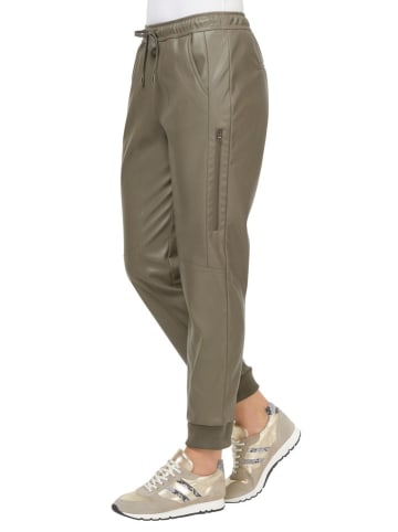 Heine Kunstlederhose in Khaki