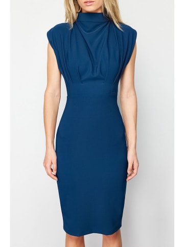 trendyol Kleid in Blau