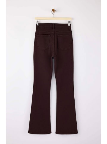 trendyol Dżinsy - Flare fit - w kolorze brązowym