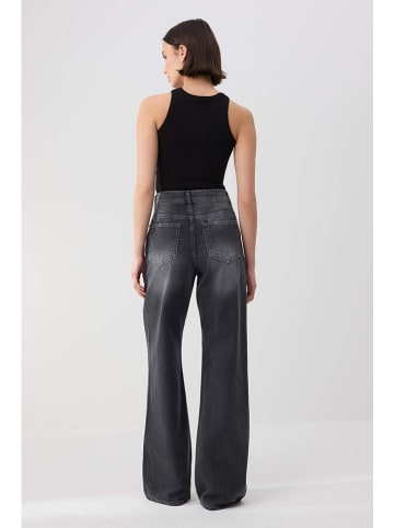 trendyol Jeans - Comfort fit - in Anthrazit
