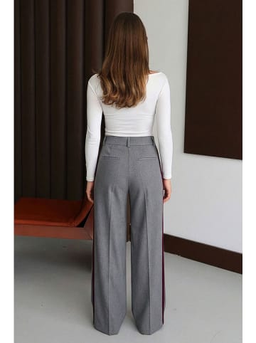 trendyol Marlenehose in Grau