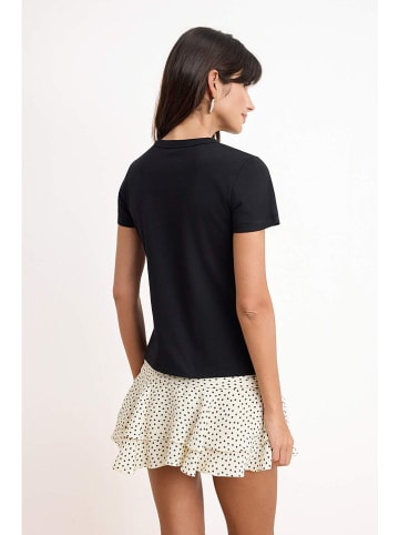 trendyol Shirt in Schwarz