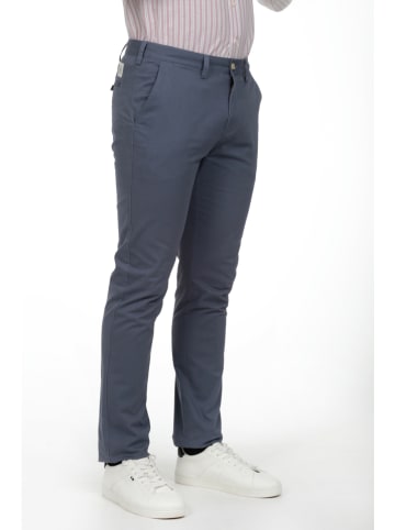The Time of Bocha Chinobroek blauw
