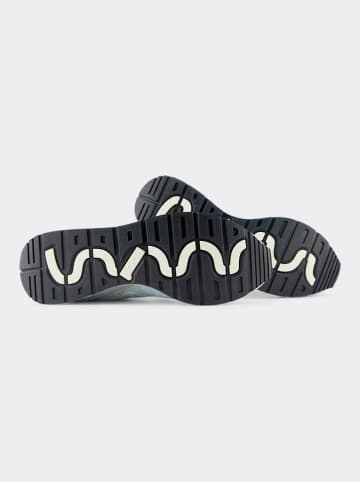 Kangaroos Leder-Sneakers "Coil R1 Tech" in Hellblau