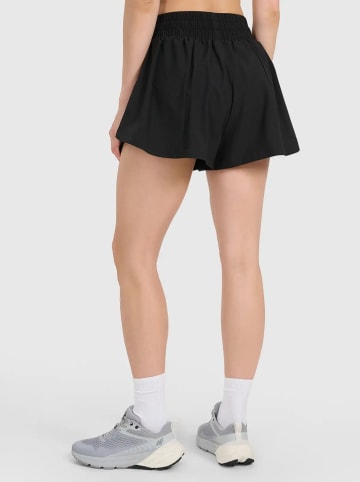4F Trainingsshorts in Schwarz