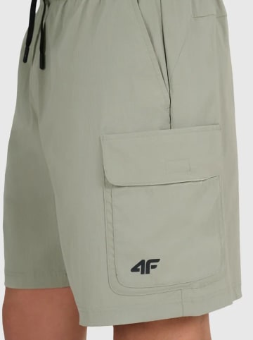 4F Cargoshort kaki