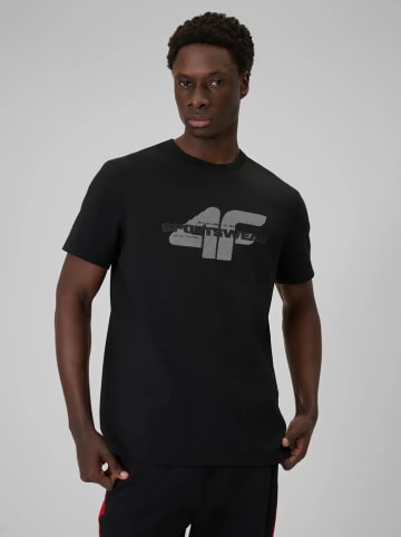 4F Shirt in Schwarz