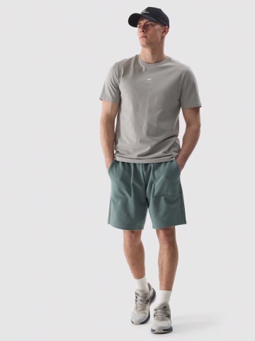 4F Sweatshort kaki