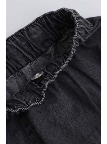 Coccodrillo Sweatshorts in Schwarz