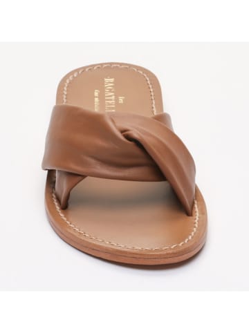Les BAGATELLES Leren slippers "Kitti" camel