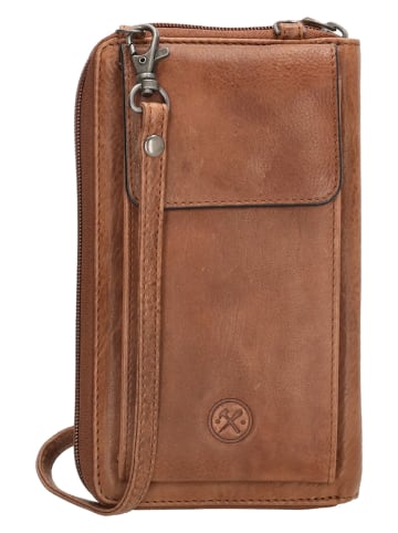 HIDE & STITCHES Leder-Handytasche in Cognac - (B)11,5 x (H)19 x (T)3 cm
