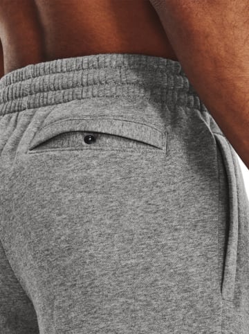 Under Armour Sweatshort "Rival" grijs