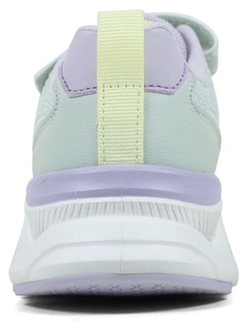 GAP Sneakers "Sacramento" in Mint