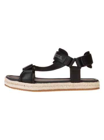 Pepe Jeans FOOTWEAR Skórzane sandały w kolorze czarnym