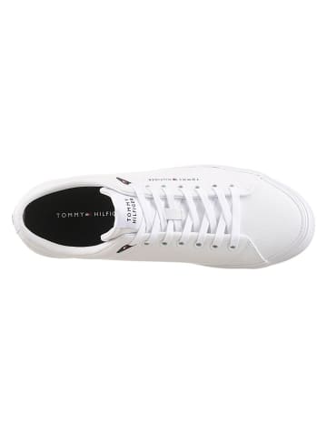 Tommy Hilfiger Sneakersy w kolorze białym