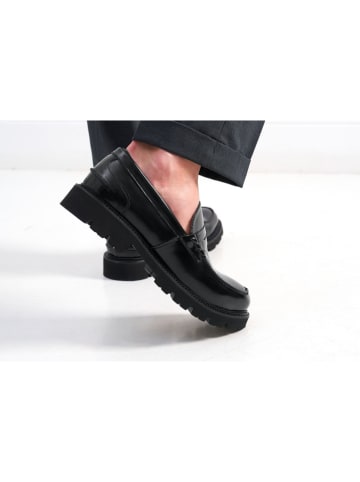 British Passport Leder-Mokassins "Penny" in Schwarz