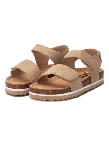 Xti Sandały w kolorze jasnobrązowym