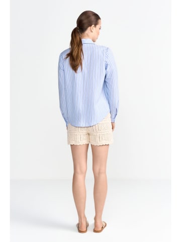 Rich & Royal Bluse in Hellblau/ Weiß