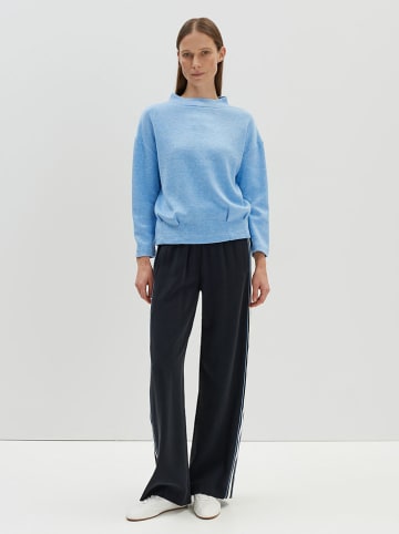 someday. Sweatshirt in Hellblau
