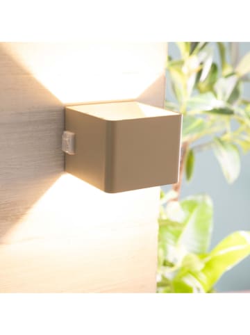 Brilliant Lampa ścienna LED "Iseo" w kolorze kremowym - KEE G (A do G)