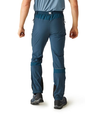 Regatta Funktionshose "Mountain III" in Blau