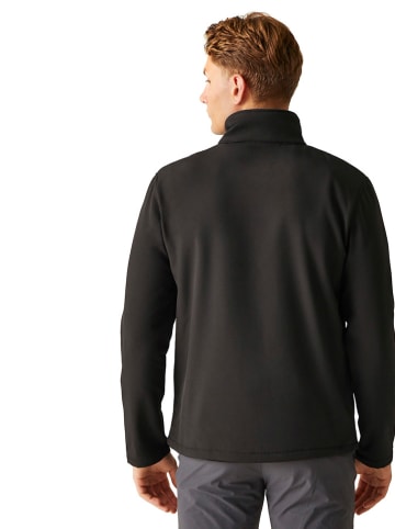 Regatta Softshelljacke "Cera V" in Schwarz