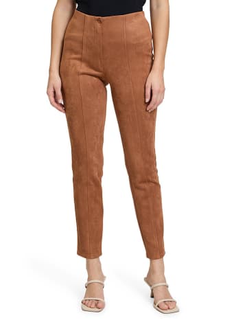 Betty Barclay Kunstlederhose in Hellbraun
