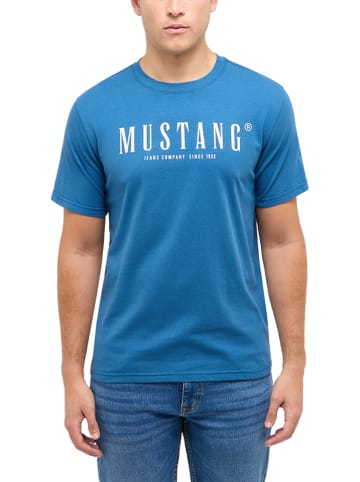 Mustang Koszulka "Austin" w kolorze niebieskim