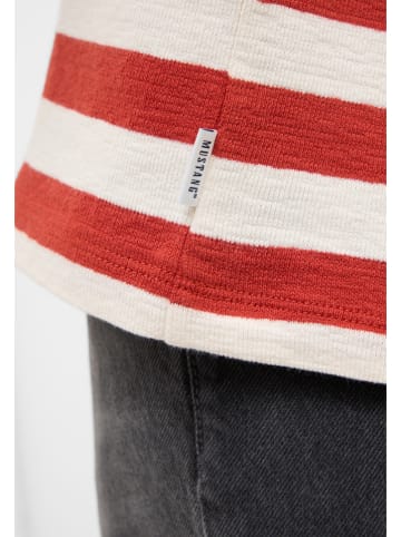 Mustang Longsleeve "Sutton" in Rot