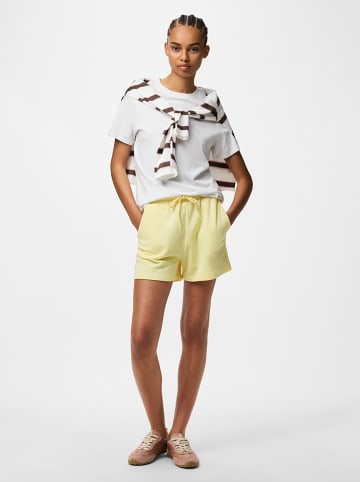 Pieces Sweatshort "Pcchilli" geel