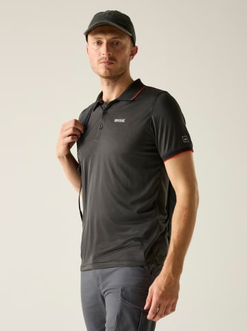 Regatta Funktionspoloshirt "Remex II" in Schwarz
