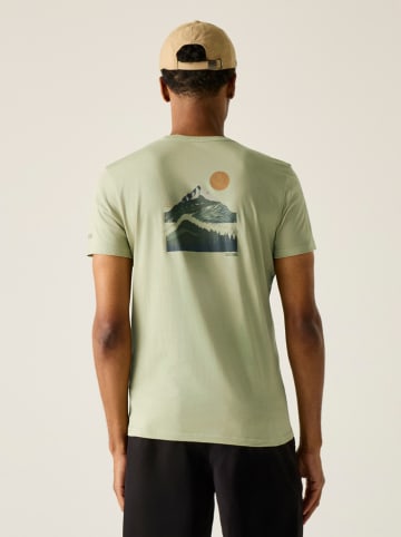 Regatta Shirt "Breezed" in Grün