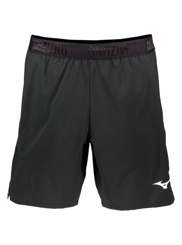 Mizuno Trainingsshorts "8 in Amplify" in Schwarz