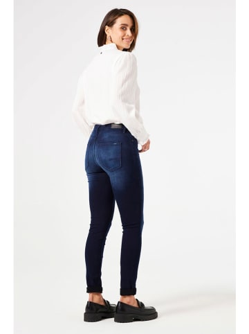 Garcia Jeans - Slim fit - in Dunkelblau