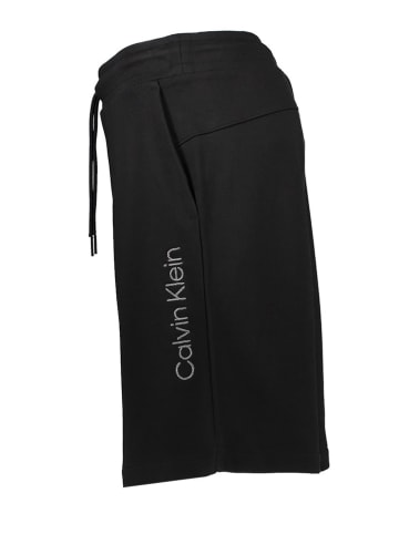 Calvin Klein Szorty dresowe w kolorze czarnym