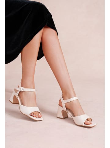 Foreverfolie Sandaletten in Creme