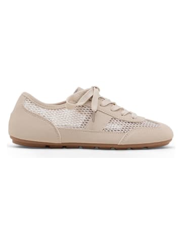 C'M Sneakers in Beige