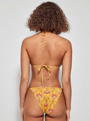 gisela Bikinislip geel/koraalrood