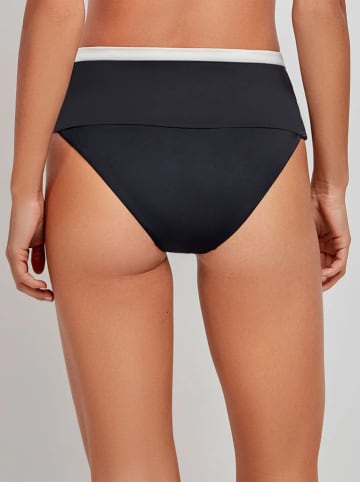 gisela Figi bikini w kolorze czarno-białym