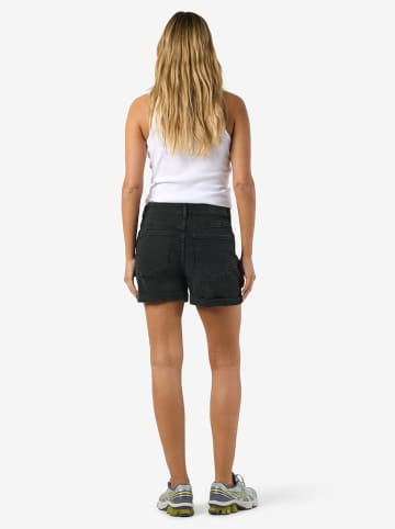 Noisy may Jeans-Shorts in Schwarz