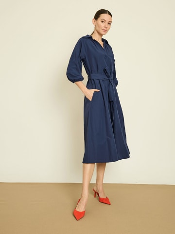 BGN Kleid in Dunkelblau