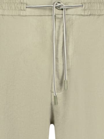 No Excess Hose in Beige