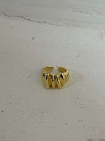 Lodie Silver Ring in Gold