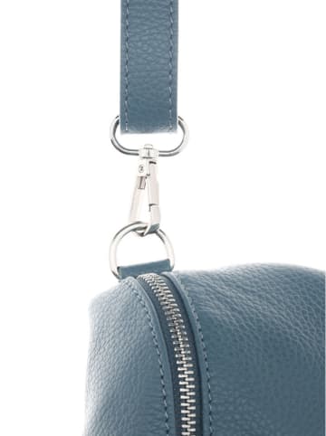 Zwillingsherz Skórzana saszetka "Crossbody" w kolorze niebieskim - 23 x 14 cm