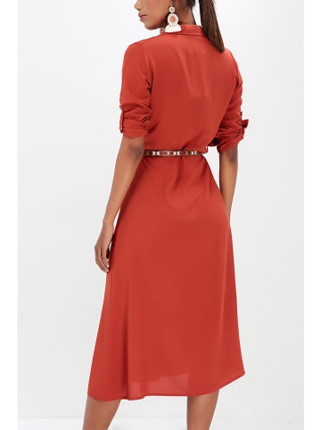 Milan Kiss Kleid in Rostrot