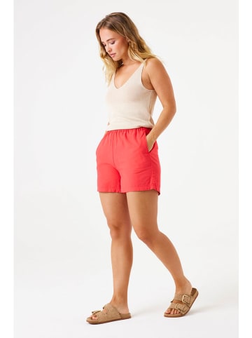 Garcia Shorts in Rot