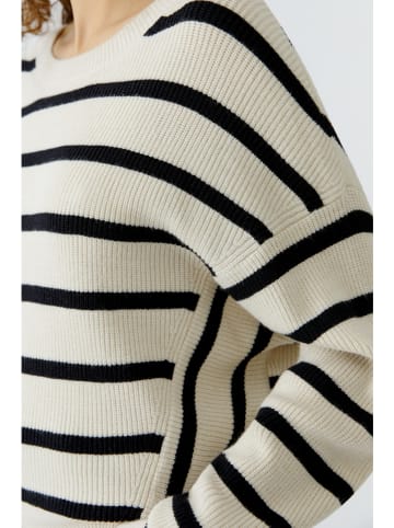 Oui Pullover in Weiß/ Schwarz