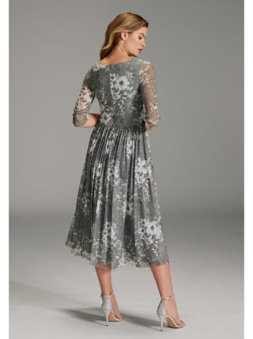 SWING Kleid in Grün