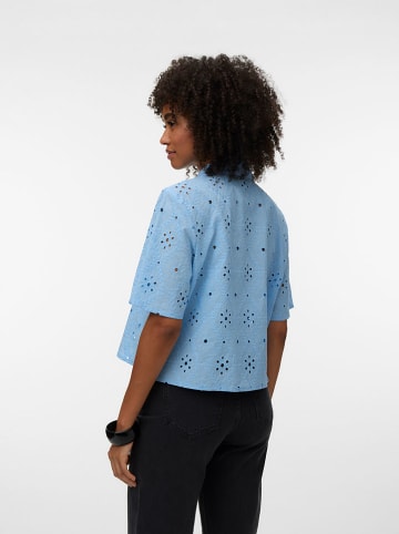 Vero Moda Bluzka w kolorze błękitnym