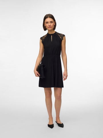 Vero Moda Kleid in Schwarz